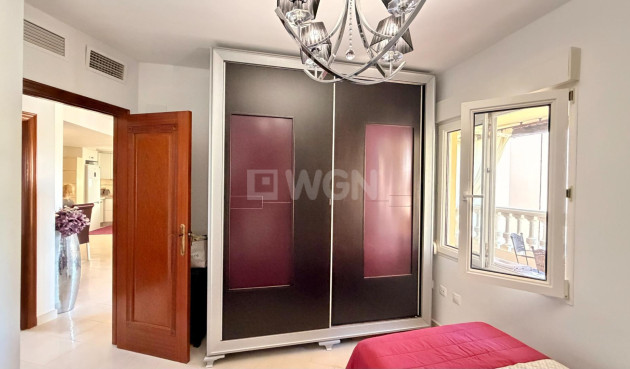 Odsprzedaż - Mieszkanie w bloku - Torrevieja - Aldea Del Mar