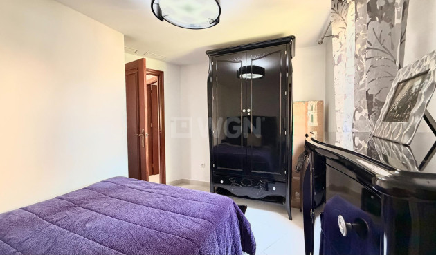 Odsprzedaż - Mieszkanie w bloku - Torrevieja - Aldea Del Mar