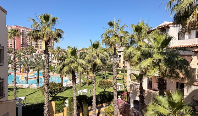 Odsprzedaż - Mieszkanie w bloku - Torrevieja - Aldea Del Mar