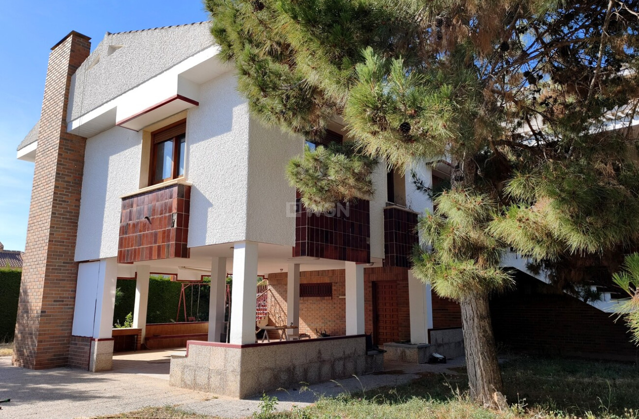 Odsprzedaż - Villa - Santiago de la ribera - Costa Calida