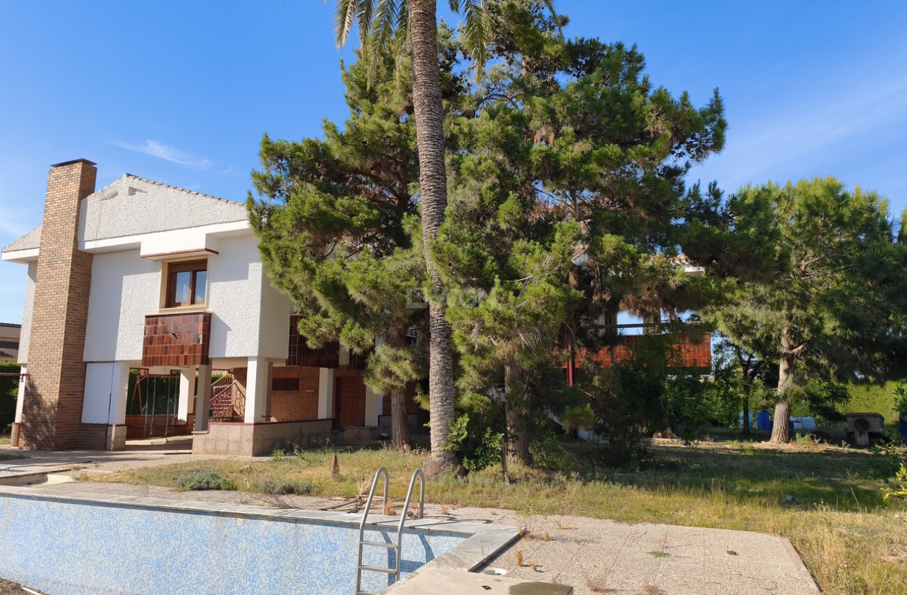 Odsprzedaż - Villa - Santiago de la ribera - Costa Calida