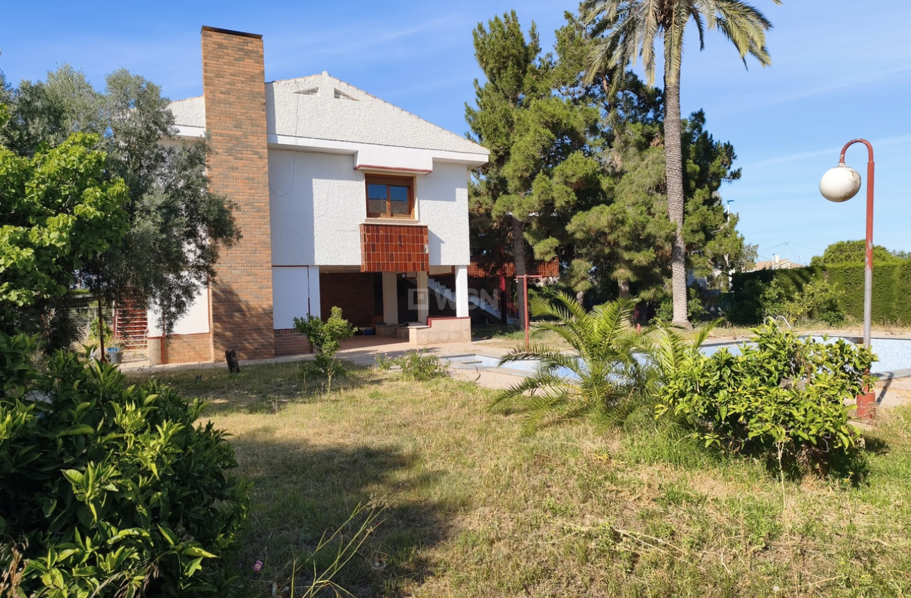 Odsprzedaż - Villa - Santiago de la ribera - Costa Calida
