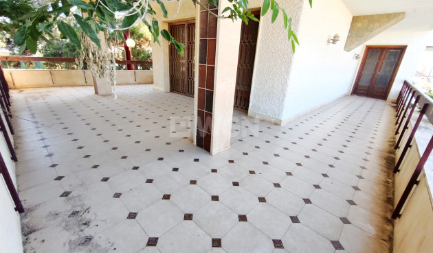 Odsprzedaż - Villa - Santiago de la ribera - Costa Calida
