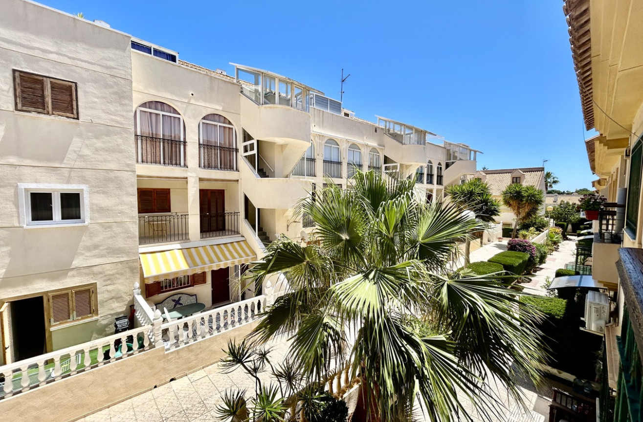 Odsprzedaż - Kamienica - La Zenia - Costa Blanca