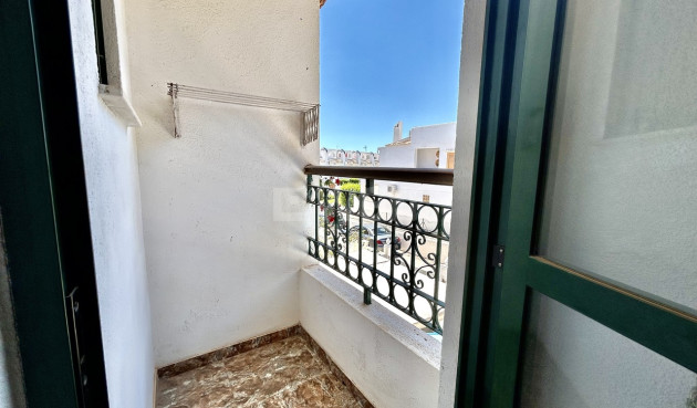 Odsprzedaż - Kamienica - La Zenia - Costa Blanca