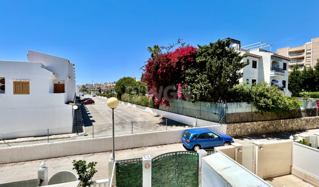 Odsprzedaż - Kamienica - La Zenia - Costa Blanca
