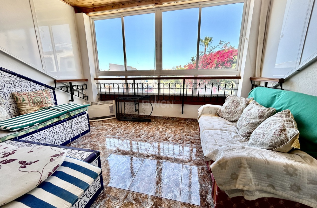 Odsprzedaż - Kamienica - La Zenia - Costa Blanca
