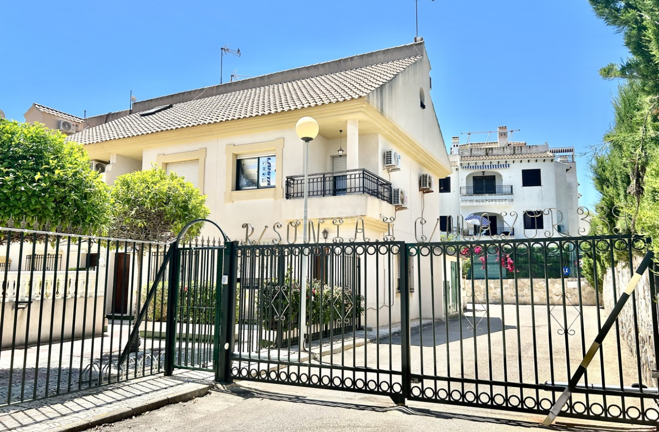 Odsprzedaż - Kamienica - La Zenia - Costa Blanca