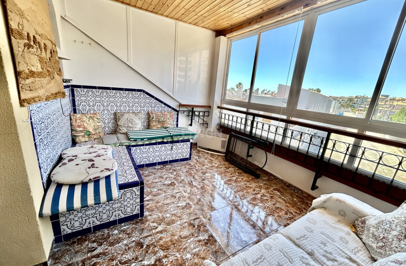 Odsprzedaż - Kamienica - La Zenia - Costa Blanca