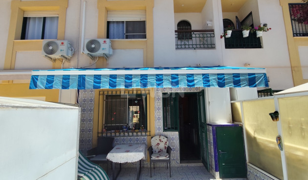 Odsprzedaż - Kamienica - La Zenia - Costa Blanca