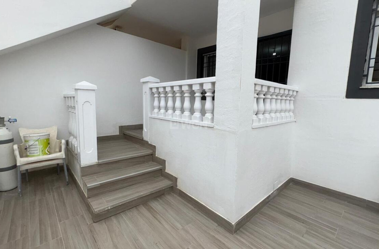 Odsprzedaż - Bungalow - Torrevieja - PARQUE DE LAS NACIONES