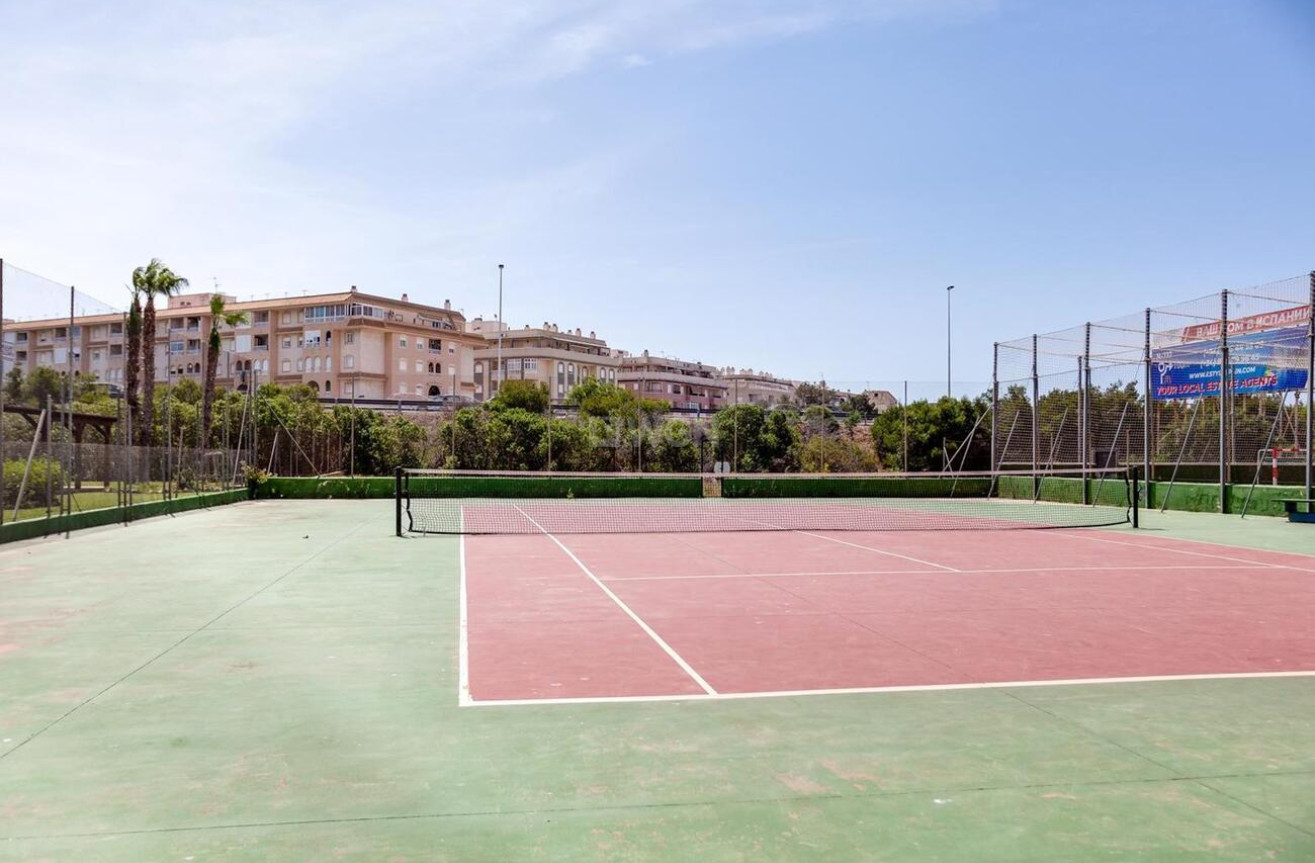Odsprzedaż - Bungalow - Torrevieja - PARQUE DE LAS NACIONES