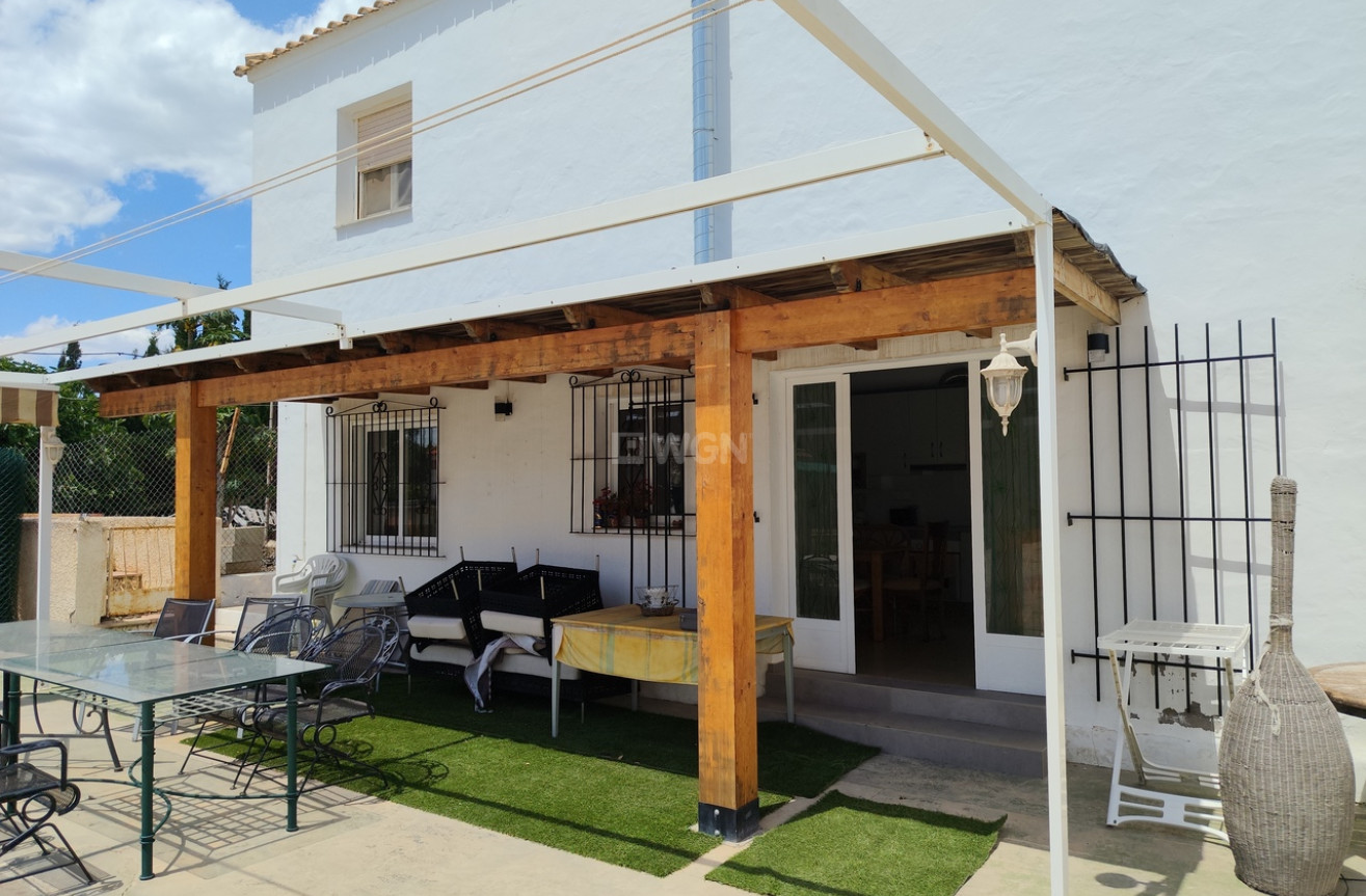 Odsprzedaż - Villa - Los Montesinos - Costa Blanca