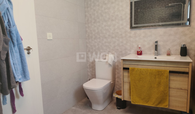 Odsprzedaż - Villa - Los Montesinos - Costa Blanca