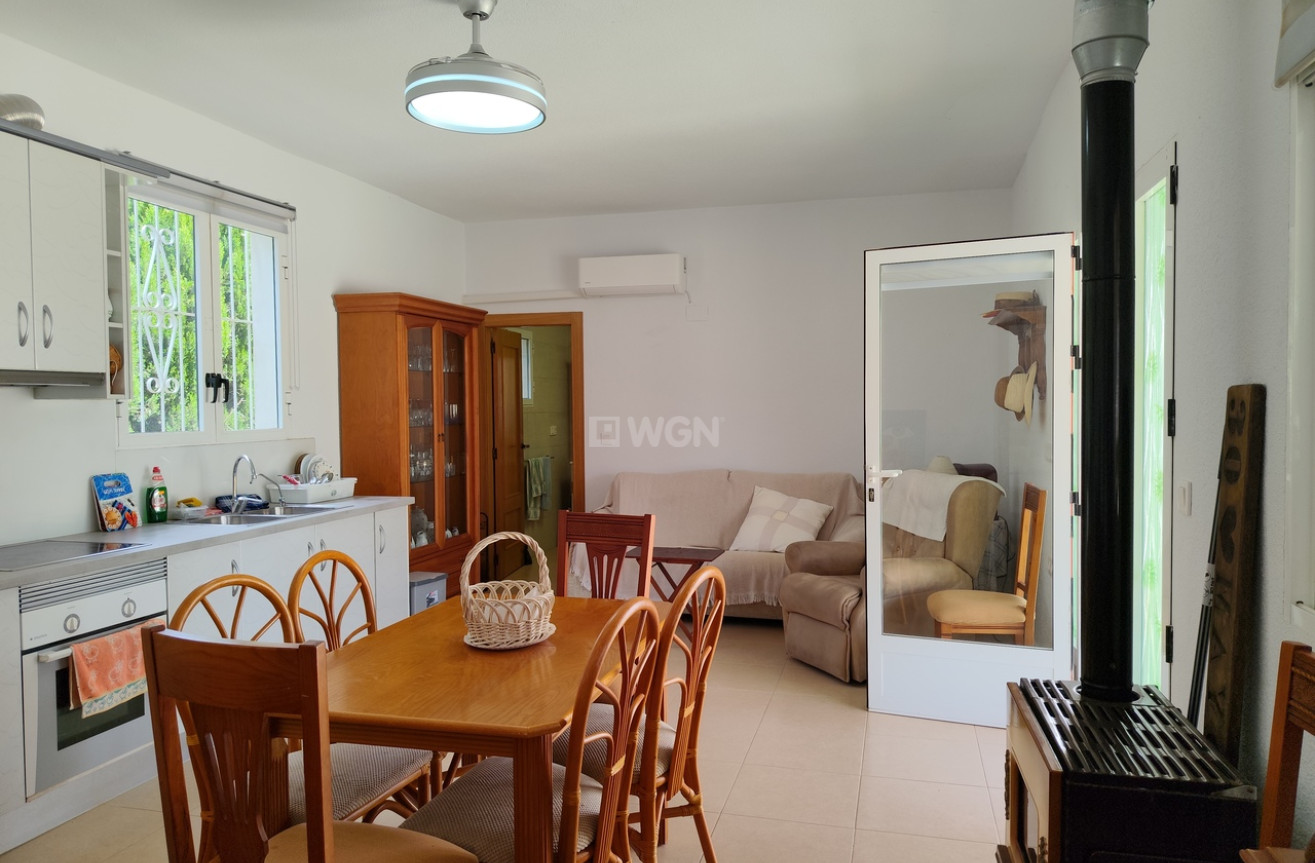 Odsprzedaż - Villa - Los Montesinos - Costa Blanca