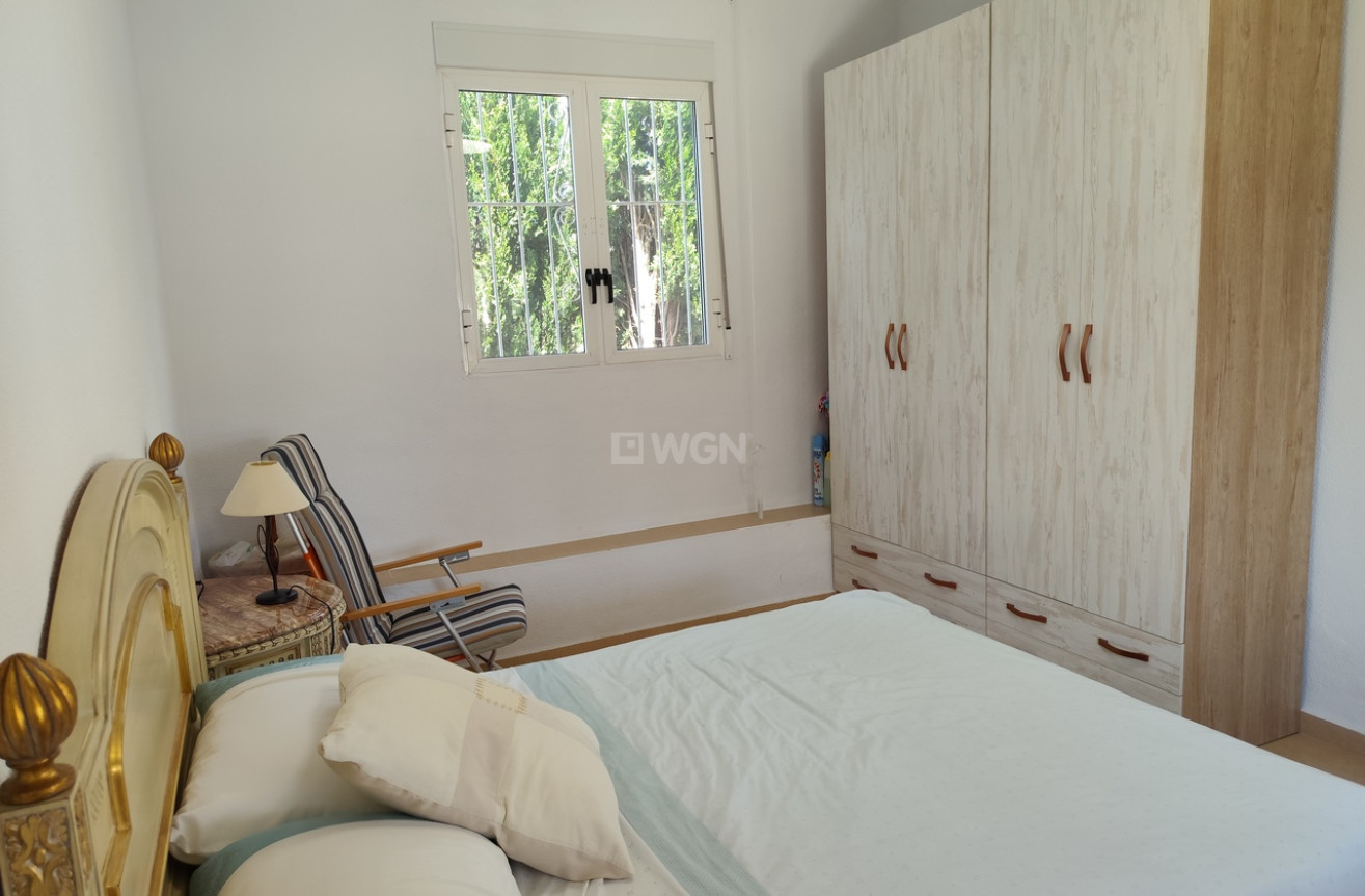 Odsprzedaż - Villa - Los Montesinos - Costa Blanca