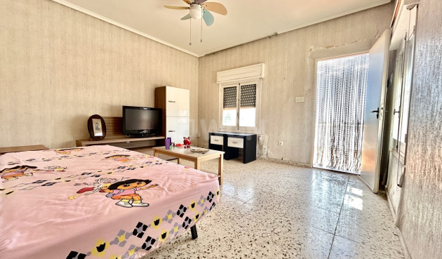 Odsprzedaż - Villa - Los Montesinos - Costa Blanca
