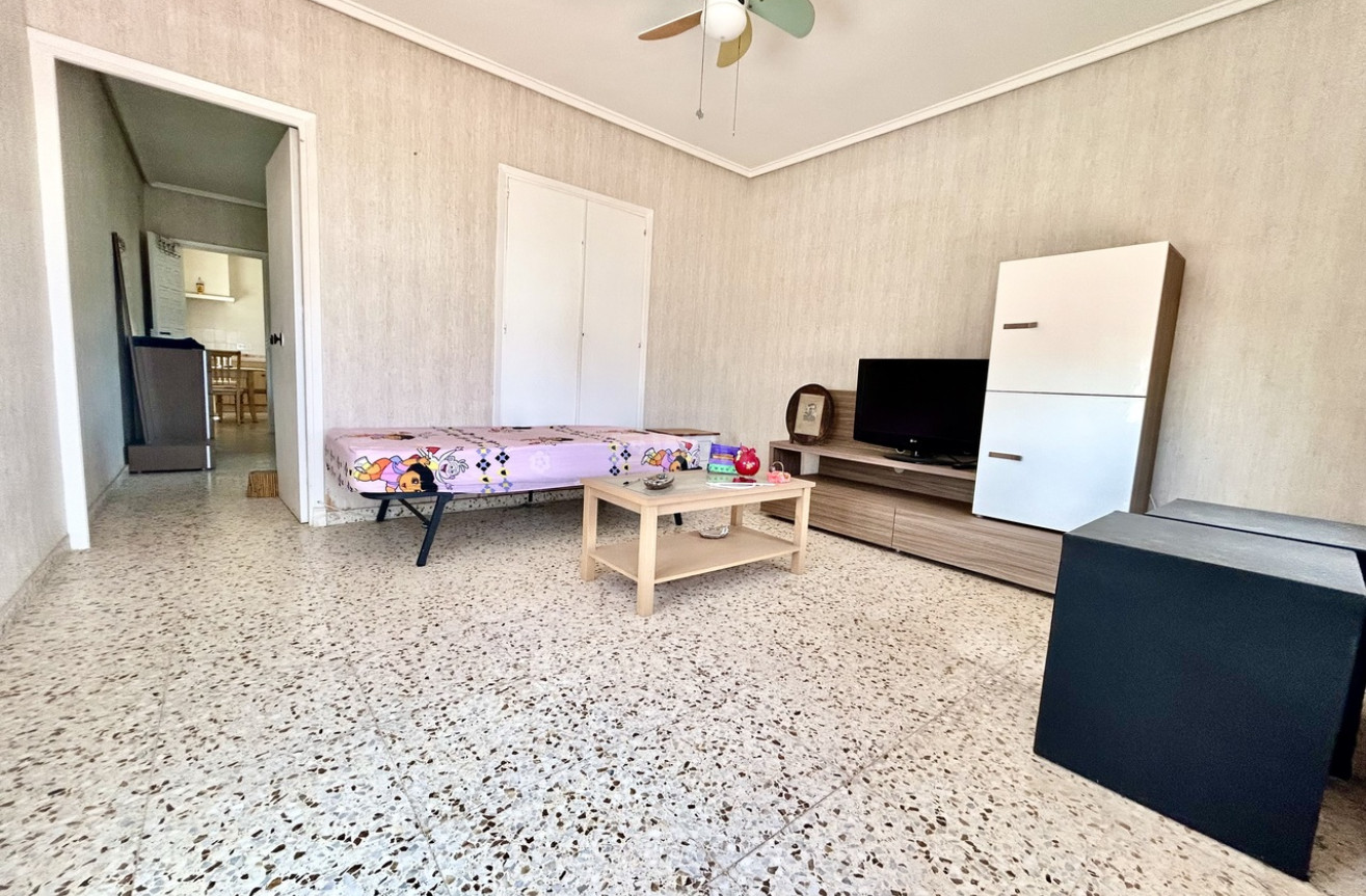 Odsprzedaż - Villa - Los Montesinos - Costa Blanca