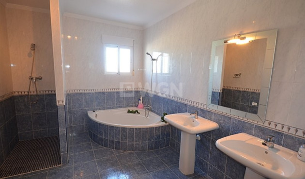 Odsprzedaż - Villa - Campos del Río - Inland