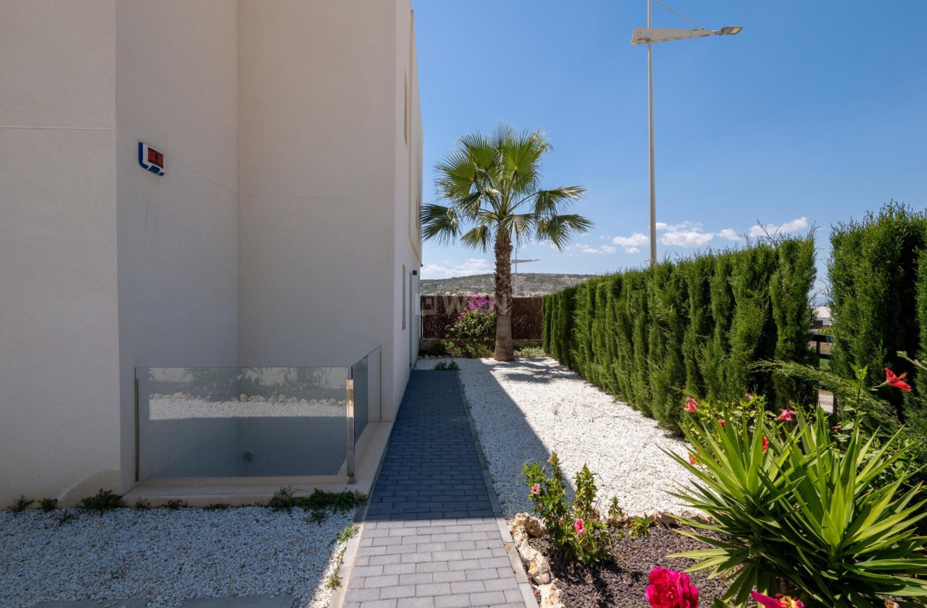 Nowy budynek - Villa - Algorfa - La Finca Golf