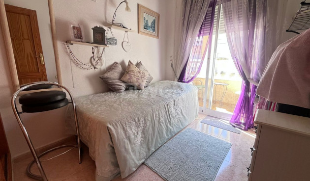 Odsprzedaż - Kamienica - Villamartin - Costa Blanca
