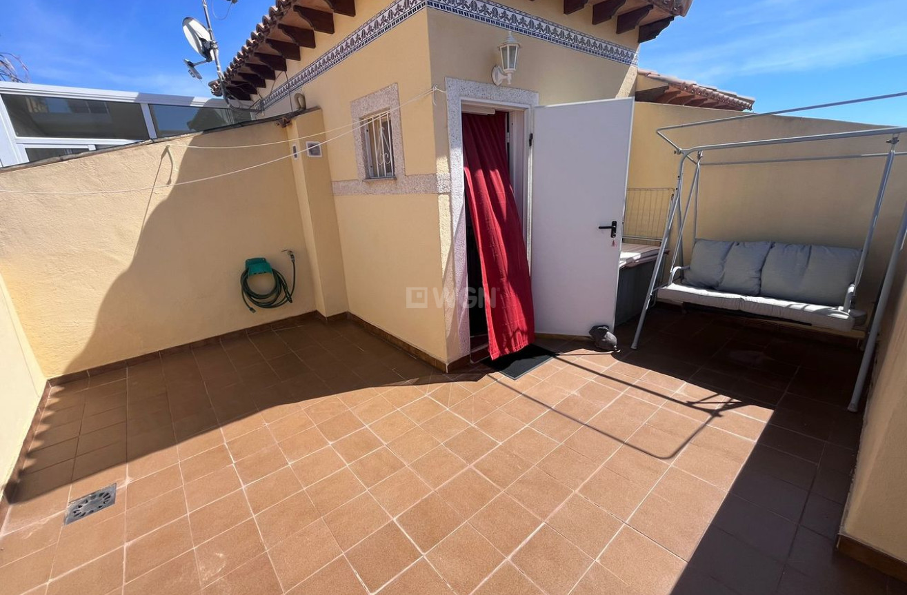 Odsprzedaż - Kamienica - Villamartin - Costa Blanca