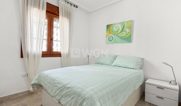 Odsprzedaż - Mieszkanie w bloku - Orihuela Costa - Costa Blanca