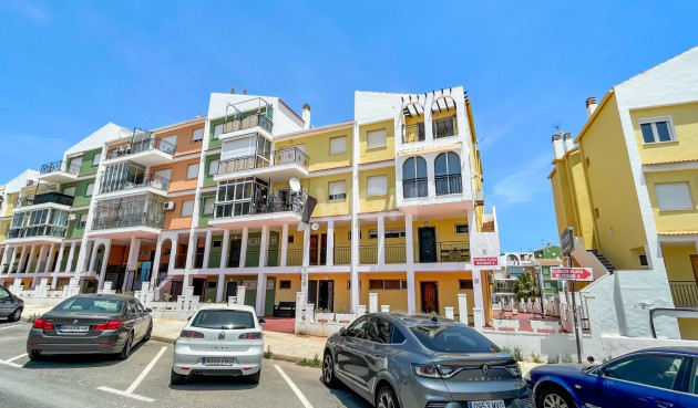 Odsprzedaż - Mieszkanie w bloku - Torrevieja - Costa Blanca