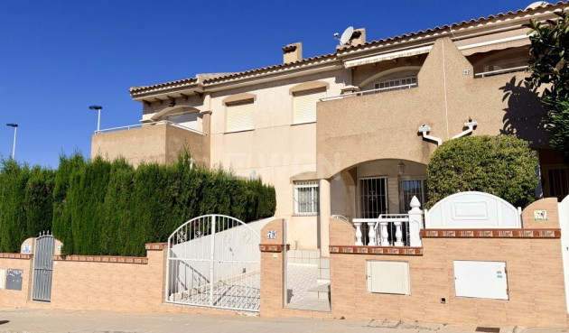 Odsprzedaż - Kamienica - Torrevieja - Costa Blanca