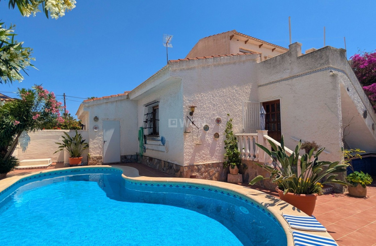 Odsprzedaż - Villa - Ciudad Quesada - Costa Blanca