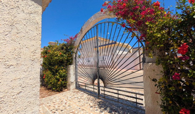 Odsprzedaż - Villa - Ciudad Quesada - Costa Blanca