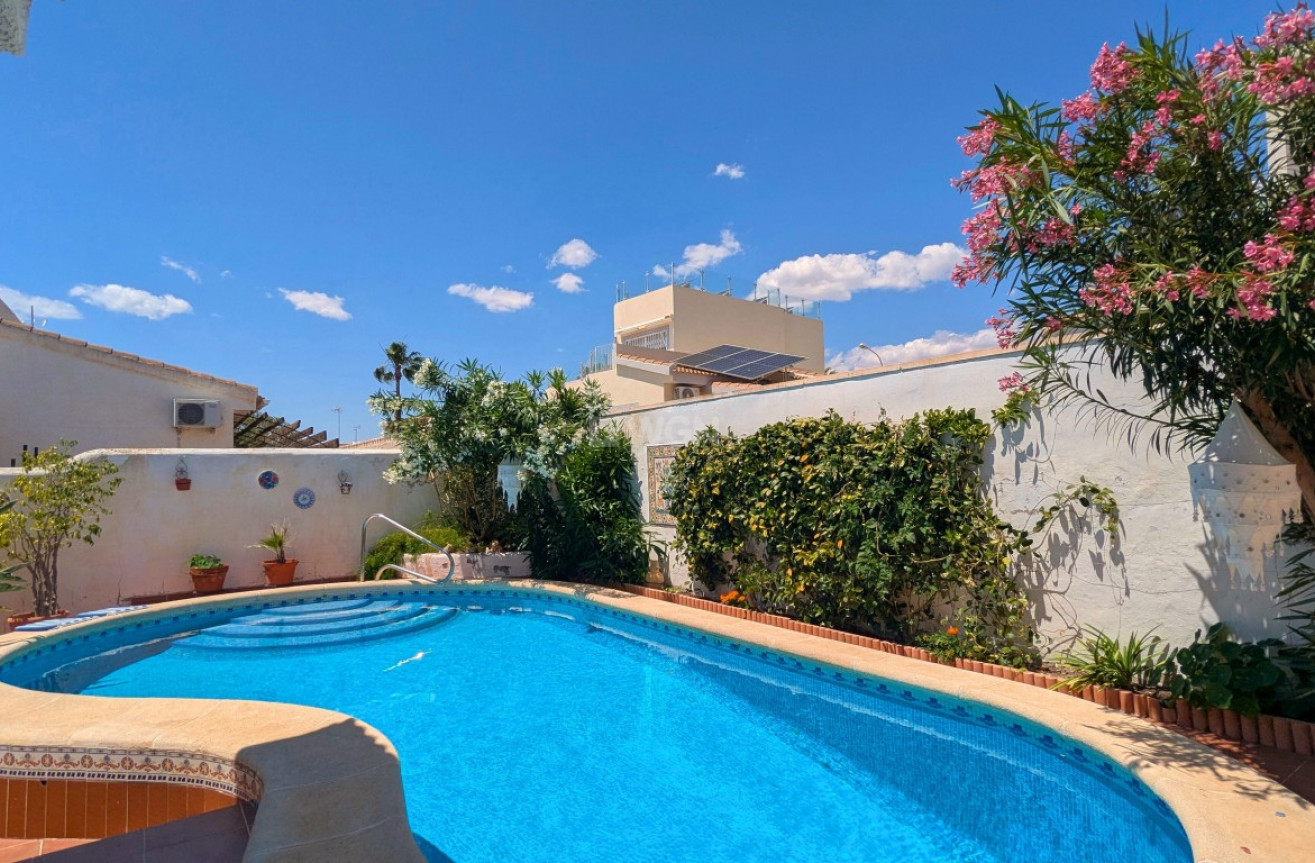Odsprzedaż - Villa - Ciudad Quesada - Costa Blanca