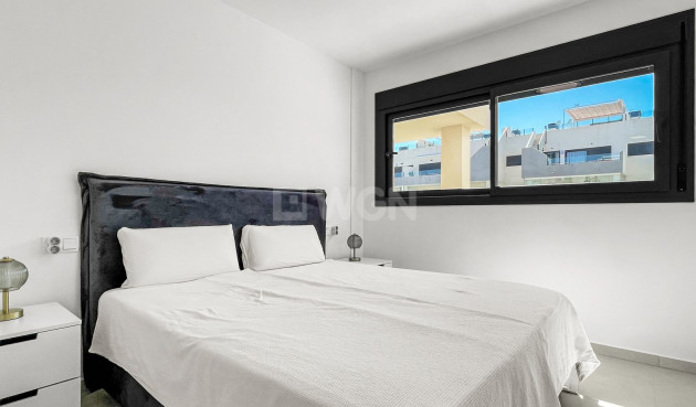 Odsprzedaż - Mieszkanie w bloku - Orihuela Costa - Costa Blanca