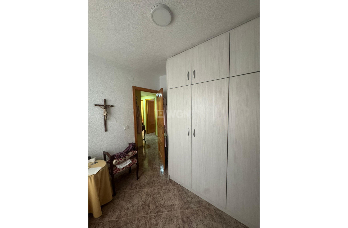 Odsprzedaż - Mieszkanie w bloku - Orihuela - Los Andenes