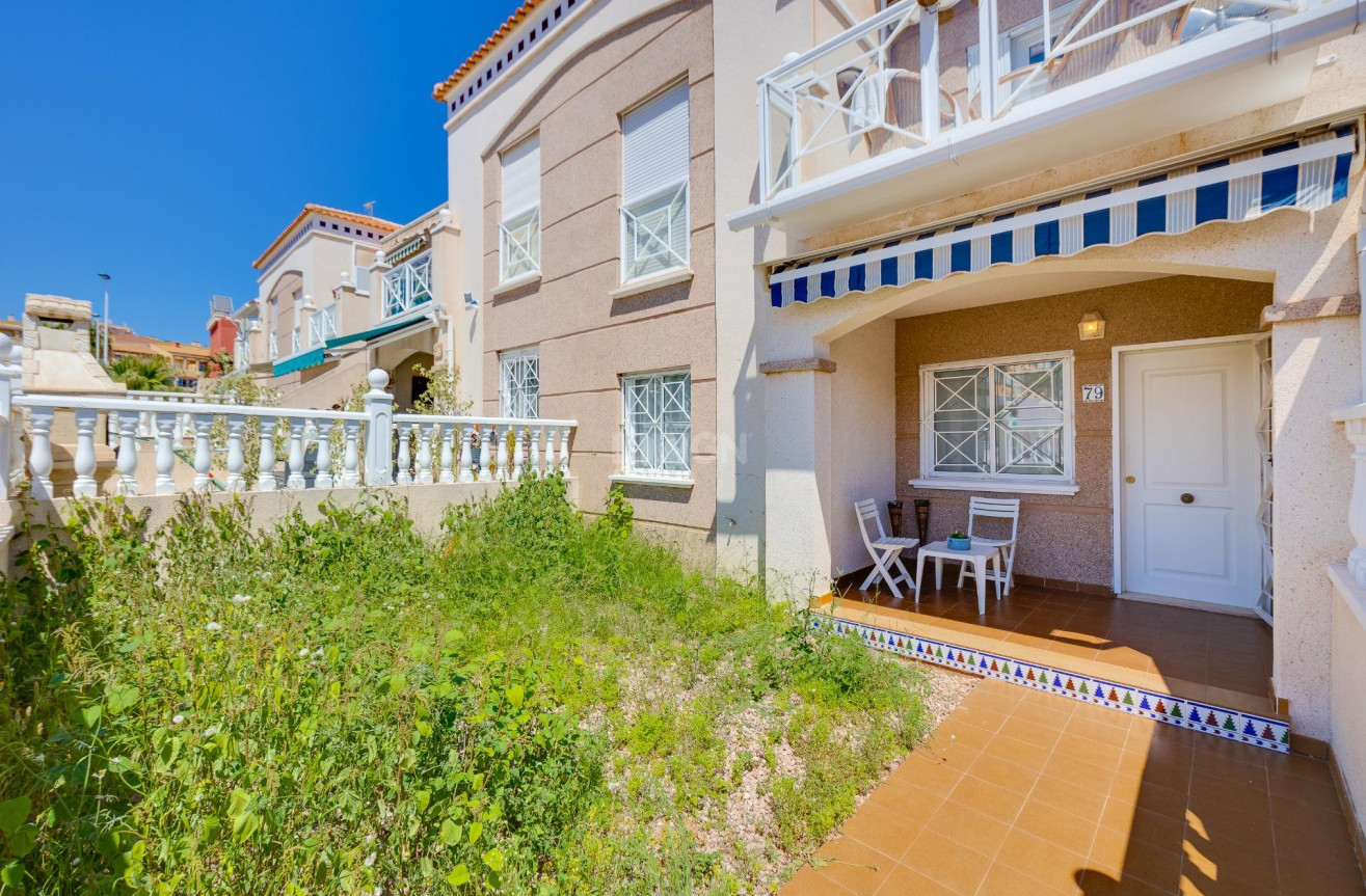 Odsprzedaż - Bungalow - Torrevieja - Aguas Nuevas 1