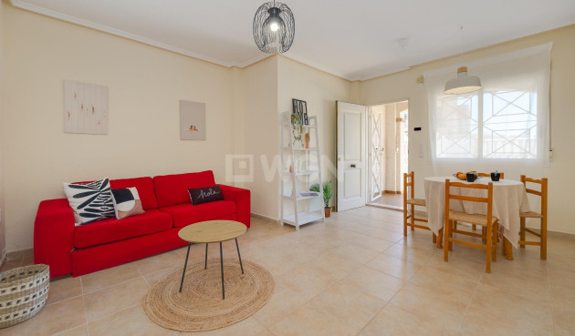 Odsprzedaż - Bungalow - Torrevieja - Aguas Nuevas 1