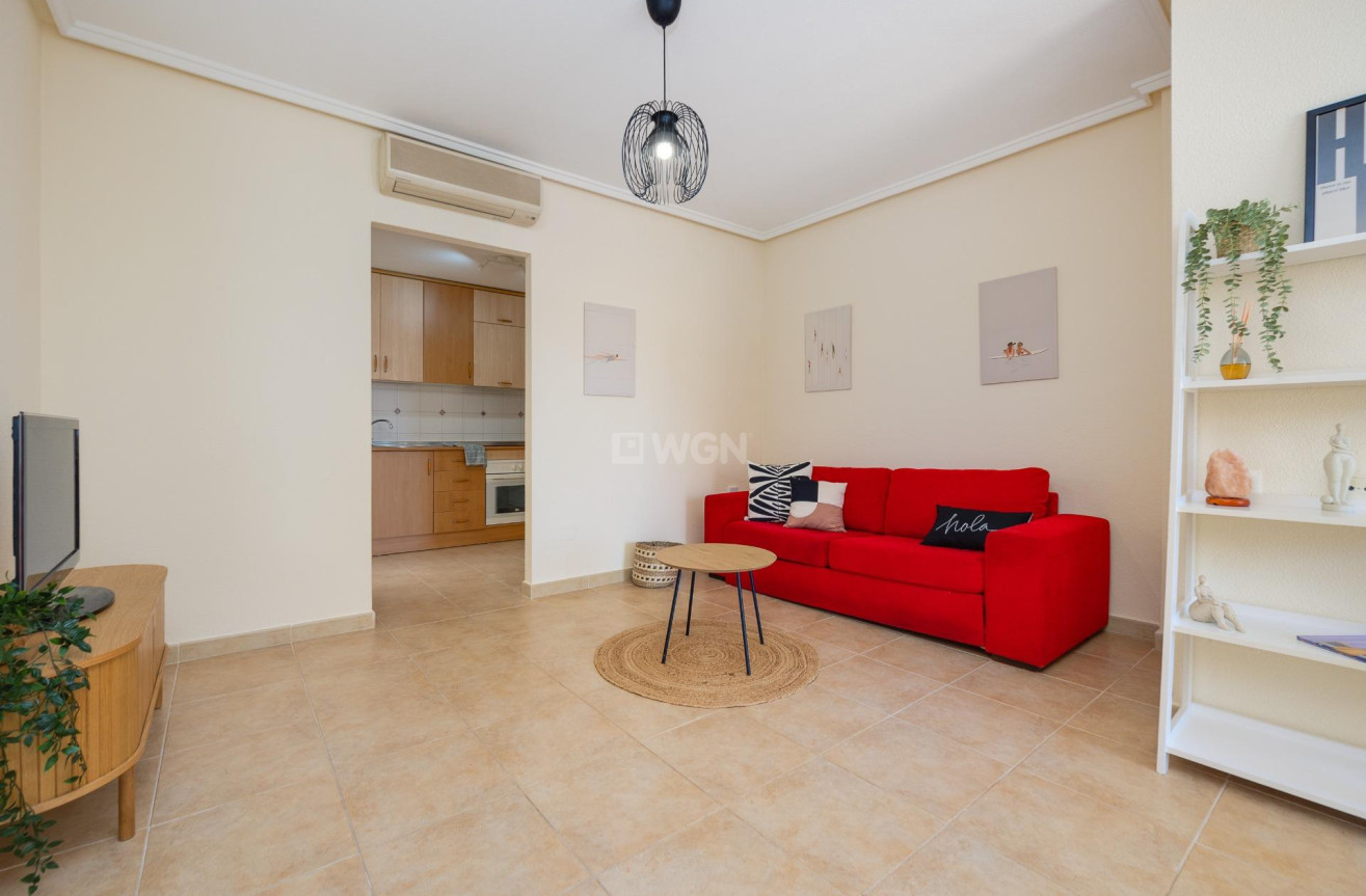 Odsprzedaż - Bungalow - Torrevieja - Aguas Nuevas 1