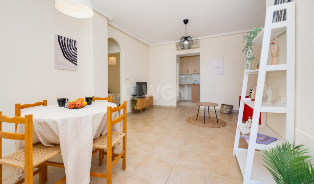 Odsprzedaż - Bungalow - Torrevieja - Aguas Nuevas 1