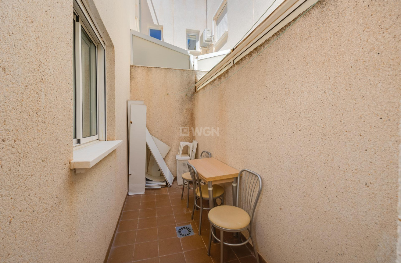 Odsprzedaż - Bungalow - Torrevieja - Aguas Nuevas 1