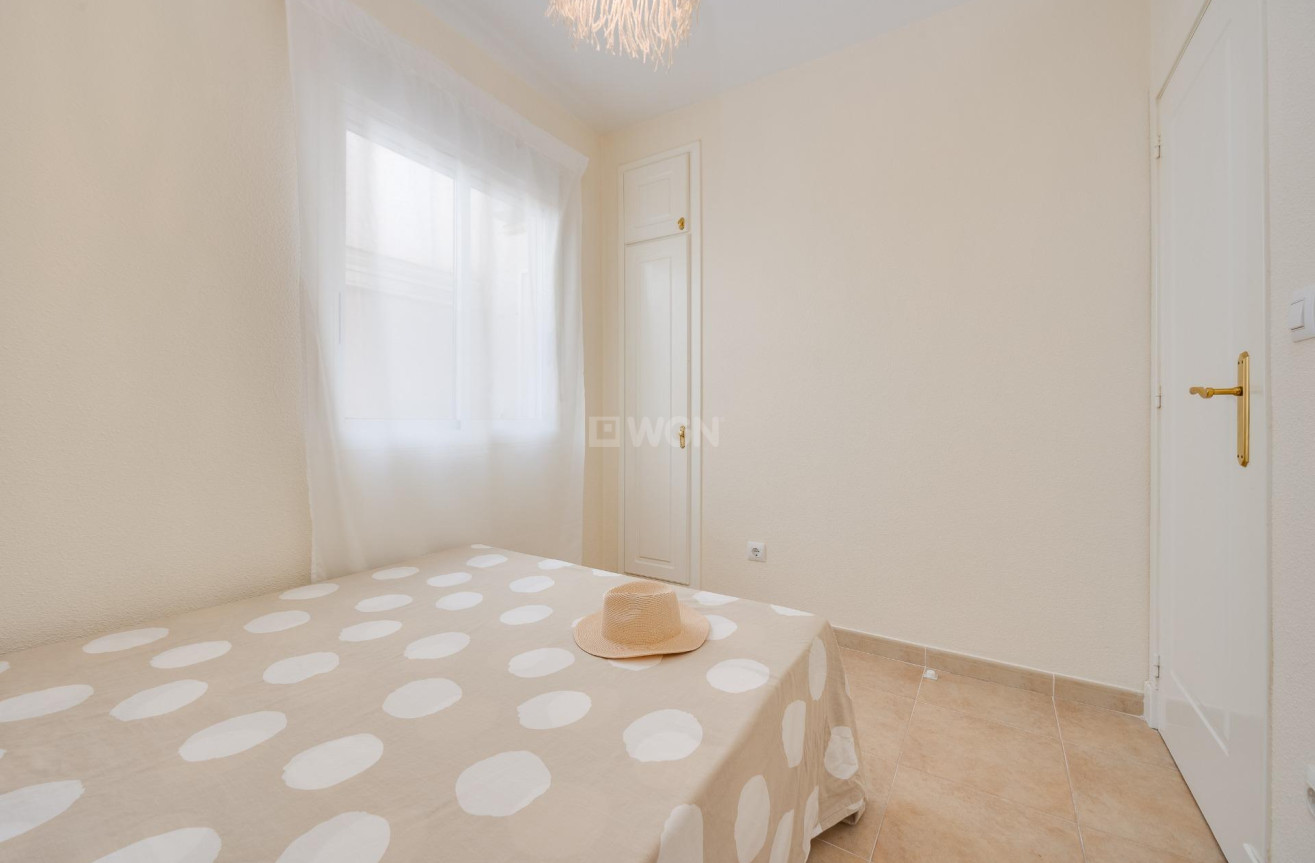 Odsprzedaż - Bungalow - Torrevieja - Aguas Nuevas 1