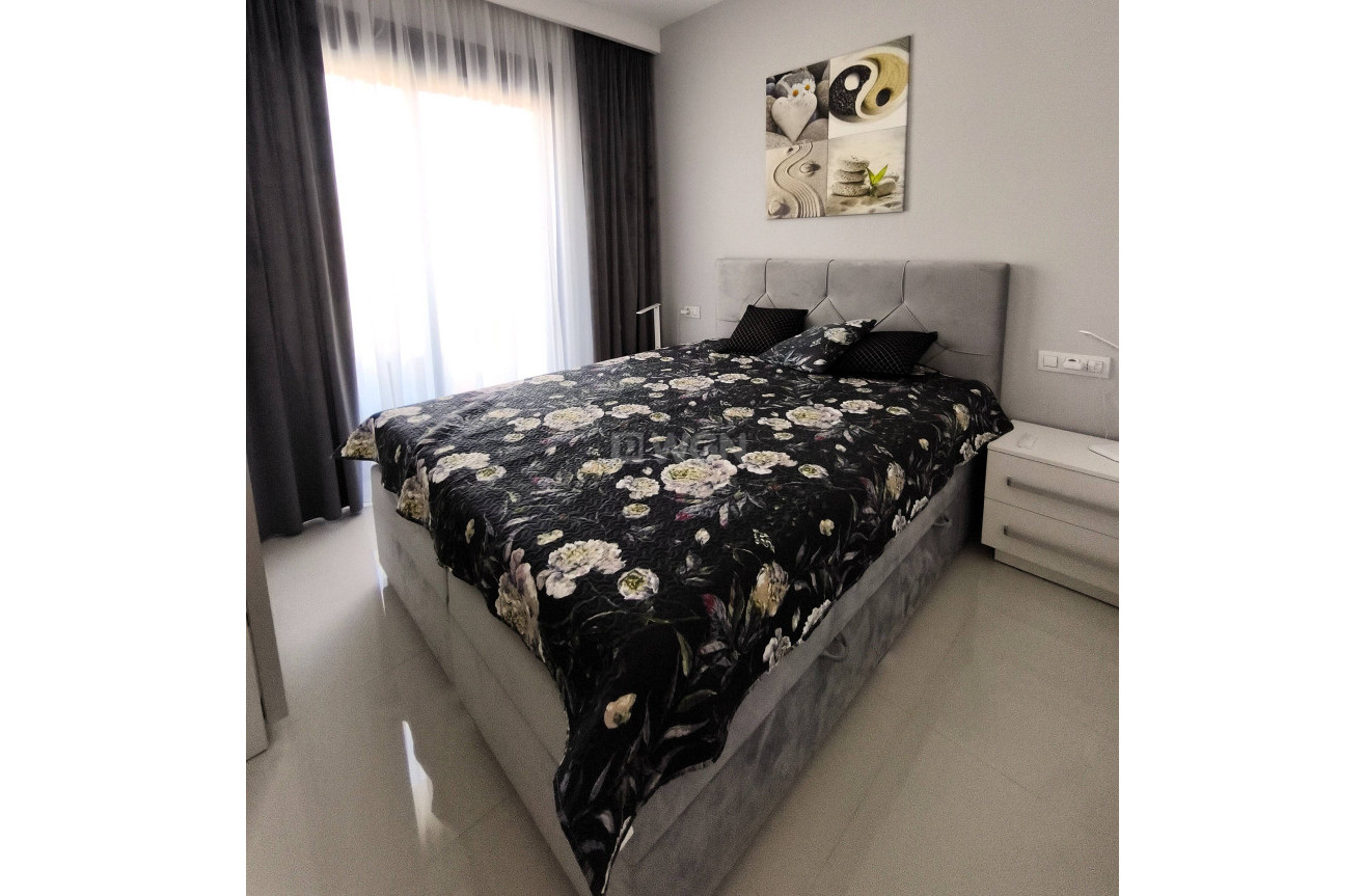 Odsprzedaż - Mieszkanie w bloku - Pilar de la Horadada - La Torre de la Horadada
