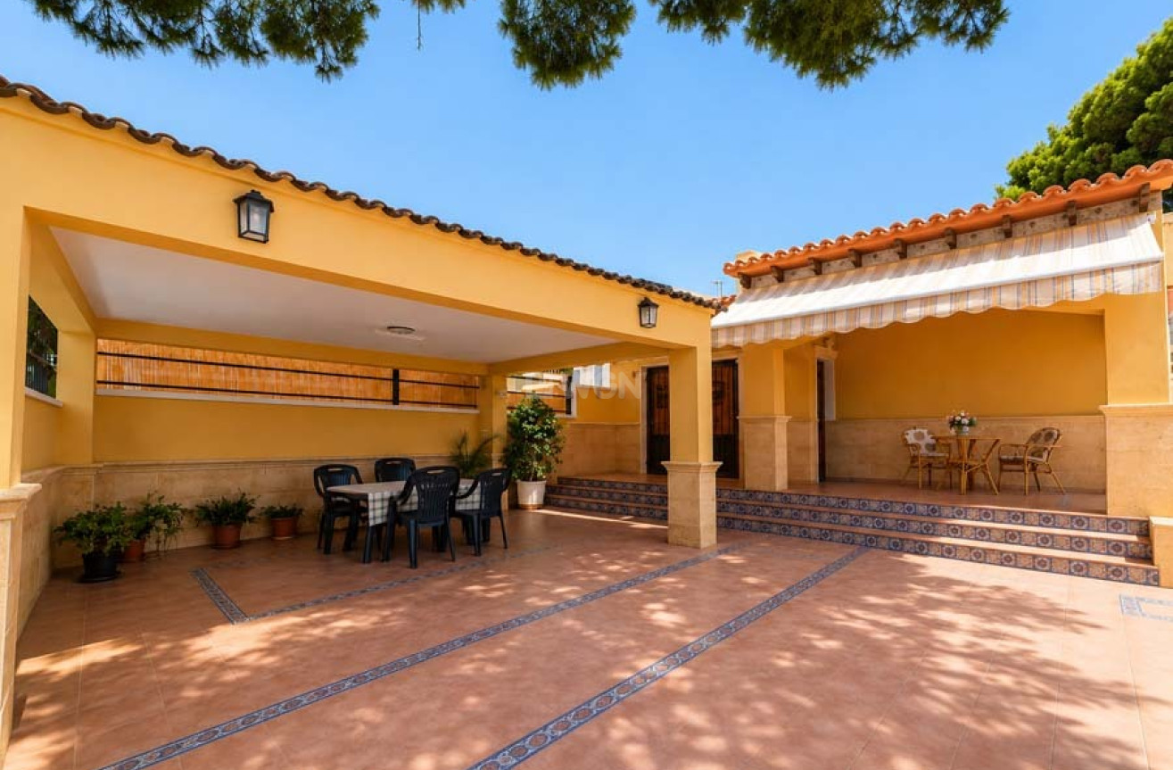 Odsprzedaż - Villa - Orihuela Costa - Costa Blanca