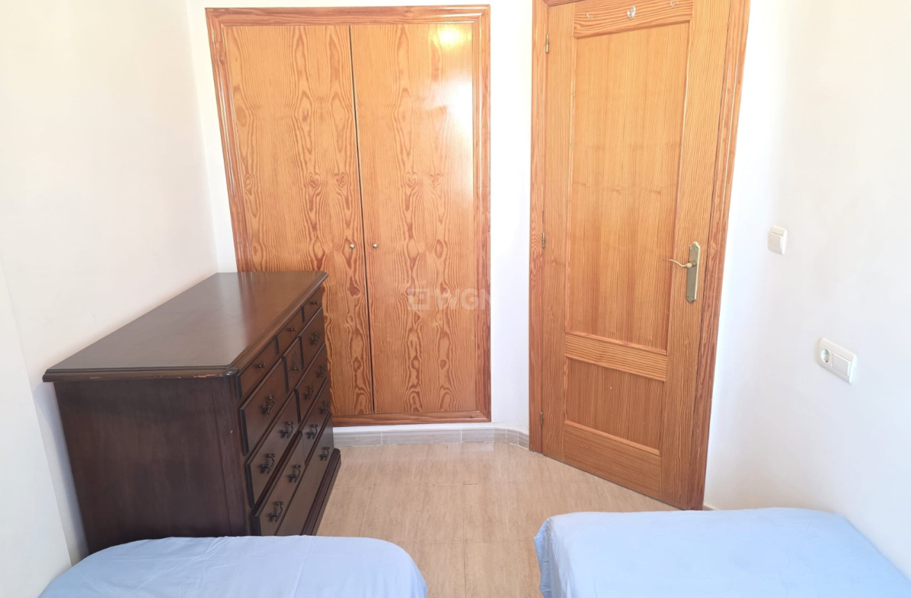 Odsprzedaż - Mieszkanie w bloku - Villamartin - Costa Blanca