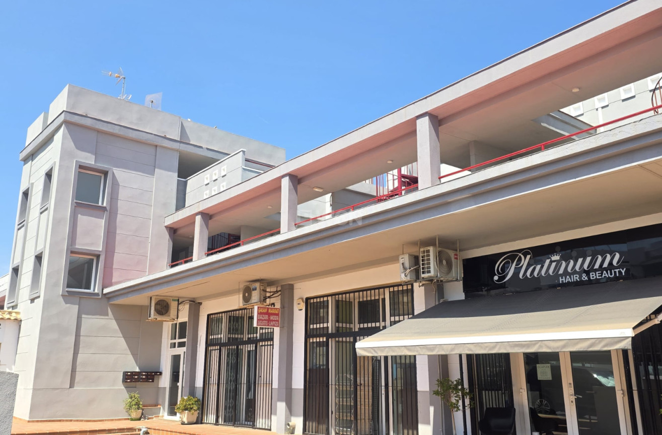 Odsprzedaż - Mieszkanie w bloku - Villamartin - Costa Blanca