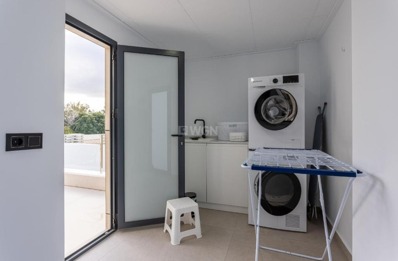 Odsprzedaż - Villa - Dolores - Costa Blanca