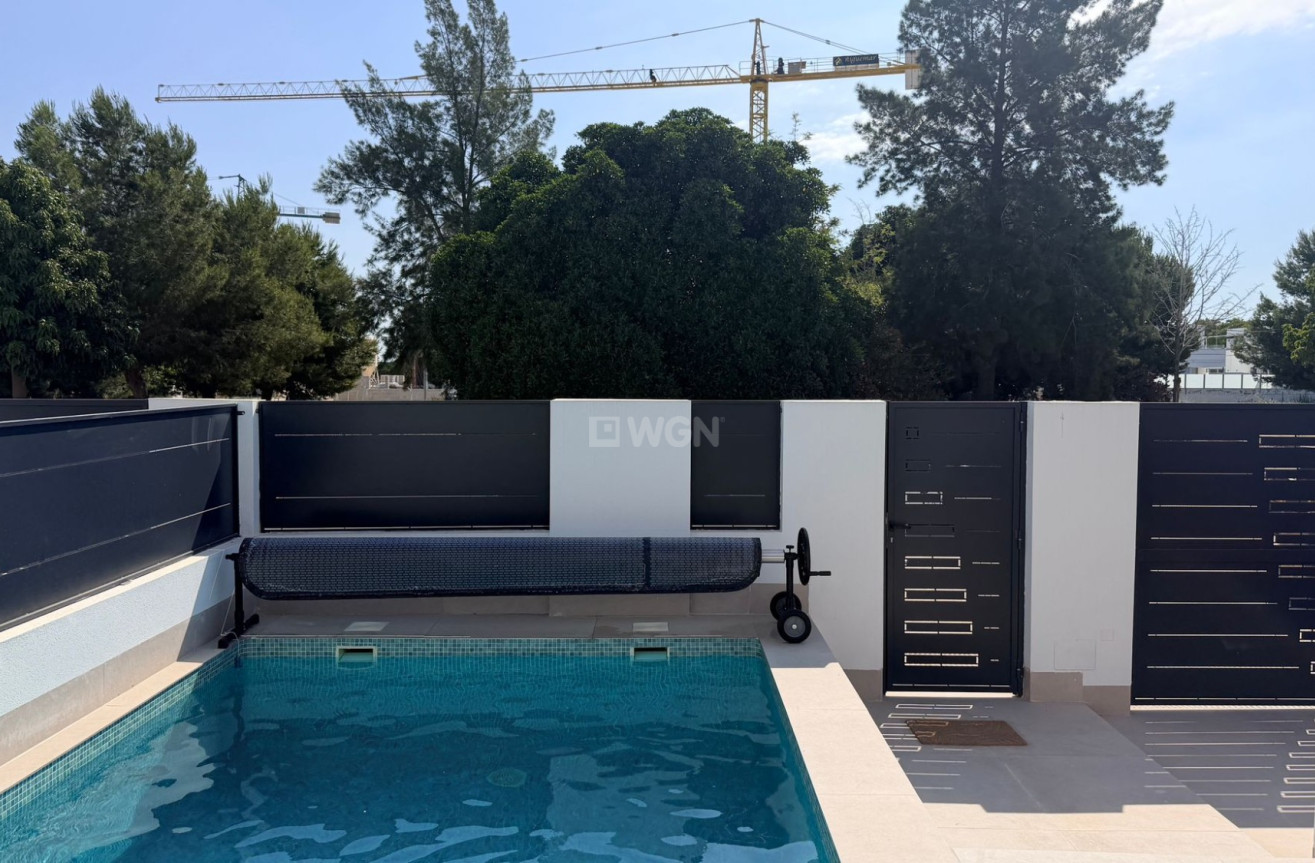Odsprzedaż - Villa - Dolores - Costa Blanca