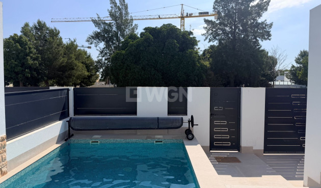 Odsprzedaż - Villa - Dolores - Costa Blanca