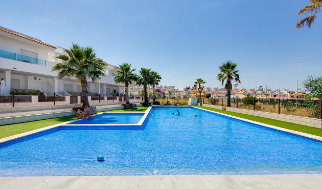 Odsprzedaż - Kamienica - Torrevieja - Los Balcones