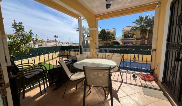 Odsprzedaż - Villa - Orihuela Costa - Costa Blanca