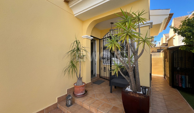 Odsprzedaż - Villa - Orihuela Costa - Costa Blanca